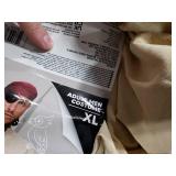 Spooktacular Creations 6 Pcs Men Pirate Costume, Men Renaissance Medieval Viking Pirate Costume with Viking Shirt, Banded Pants, Eye Patch, Bandana,Belt and Earrings for Halloween Cosplay-XL