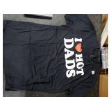 I Love / I Heart Hot Dads Shirt / T-Shirt Large