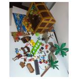 Playmobil Pirate Treasure Chest Playset w/ Scene Play Pieces