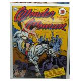 Wonder Woman 1970s TV Series Memorabilia Collection - 5 piece wall set
