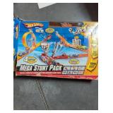 Hot Wheels Trick Tracks Mega Stunt Pack Set, no cars