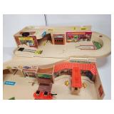 1980s Hot Wheels Service Center Foldaway Garage Playset