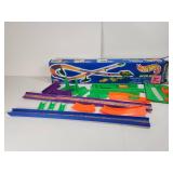 Hot Wheels Spin-Out Track Set