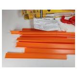 Hot Wheels Strip Action Set, no car but with extra track pieces