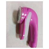 Conair Fabric Shaver and Lint Remover, Battery Operated Portable Fabric Shaver, Pink