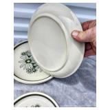 Vintage Daisy Pattern Ceramic Plates Set
