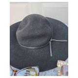 Vintage Fashion Accessories Collection - Hats and Sunglasses