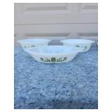 Vintage Pyrex Green Daisy Pattern Mixing Bowls