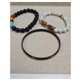 Chakra Healing Bracelet Set with Decorative Band Chakra Healing Bracelet Set with Decorative Band