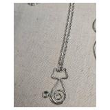 Necklace Lot of 2 Necklace Lot of 2