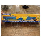 1:43 Scale Deluxe Plastic Convertible with Speedboat Set 1:43 Scale Deluxe Plastic Convertible with Speedboat Set