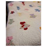 Vintage Sunbonnet Sue Quilt, 72x88, small tear near center