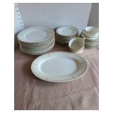 Czechoslovakia Hutschenreuther old china, 32 pieces