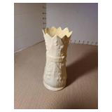 Belleek crown top vase 40s-50s, 6.5in tall