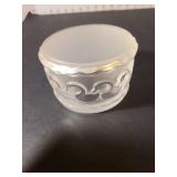 Lalique Canards frosted dresser box with swans