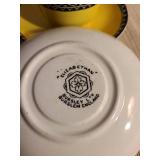 Elizabethan Bursley English tea set - yellow and black pattern, 3 cups show damage