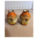 Vintage pair of Enesco Asian resin figurines made in Italy 4.5in tall, and pair of Satsuma Moriage Japanese geisha 3in vases