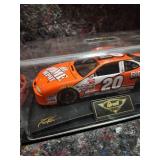 Tony Stewart #20 Home Depot Revell NASCAR 1:24 Scale - Retail: $35