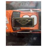 Tony Stewart #20 Home Depot Revell NASCAR 1:24 Scale - Retail: $35
