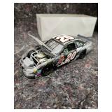 Joe Gibbs Racing 2002 Tony Stewart Home Depot 1:24 Scale Clear Stock Car - Retail: $35