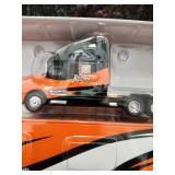 2002 Tony Stewart Home Depot #20 NASCAR Team Transporter - Retail: $89