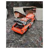 Tony Stewart 2003 Home Depot 20 Chevy Monte Carlo 1/24 Nascar Diecast - Retail: $130