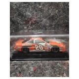 2000 Tony Stewart Home Depot Rookie NASCAR 1:24 Diecast - Limited Edition - Retail: $75