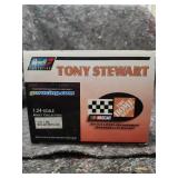 2000 Tony Stewart Home Depot Rookie NASCAR 1:24 Diecast - Limited Edition - Retail: $75