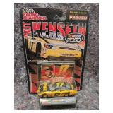2000 NASCAR Racing Champions #17 DeWalt Ford Taurus 1:64 Diecast - Retail: $15