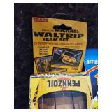 Vintage 1992 NASCAR Racing Collectible Set - Pennzoil Team & Pit Row Die-Cast - Retail: $45