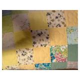 HANDMADE QUEEN SIZE QUILT/ 4 BED PILLOWS/ DUST RUFFLE/ 6 DECOR PILLOWS- UNB