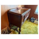 MIDWEST FURNITURE & CHAIR Co. BUFFET (MATCH TABLE SET)- DR