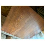 ANTIQUE OAK STAND TABLE 24" X 24" X 28"- LR