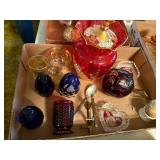 GLASSWARE MISCELLANEOUS FLAT X 13 Pcs. DECOR W/ GLASS EGGS- FR