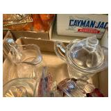 GLASSWARE MISCELLANEOUS 9pcs FLAT W/ VASE & TOOTHPICK HOLDER- FR