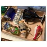 BLACK VASE/ BLUE SUGAR SHAKER/ 2 GLASS PAPER WEIGHT/ S&P SHAKER SET- FR