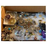 COSTUME JEWELRY FLAT- FRT