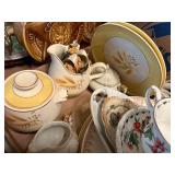 GLASSWARE MISCELLANEOUS FLAT AUTUMN GOLD PCS/ PLATTER/ CREAM/ SUGAR & MORE- FRT