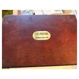 WOOD BOX W/ NAPKIN RINGS- FRT