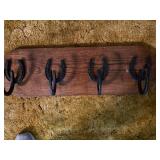 HORSESHOE WALL COAT RACK- FR