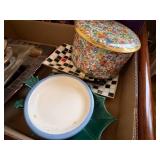 ASHTRAYS/ PLANTER/ TINS FLAT- FR