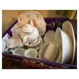 CHRISTMAS CHINA SET & MISCELLANEOUS GLASSWARE- FR