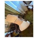 UPHOLSTERED ARM CHAIR- FR