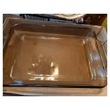 AMBER ANCHOR HOCKING GLASS CAKE PAN SET X 3- DR