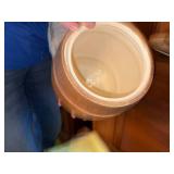 MUFFIN PANS & COOKIES JAR- DR