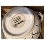 TUPPERWARE HAM CONTAINER/LUNCH SET/ CROCK POT BOWLS X 2- KC