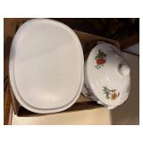 CORNING WARE DISH & GLASS CASSEROLE DISH- KC
