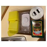 TUPPERWARE CONTAINERS/ METAL TIN/ CONTAINER- KC