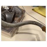 GRISCER SALAD MASTER GRINDER & UNIVERSAL GRINDER #2- KC