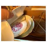 DECORATIVE PLATES & HANGER- KC